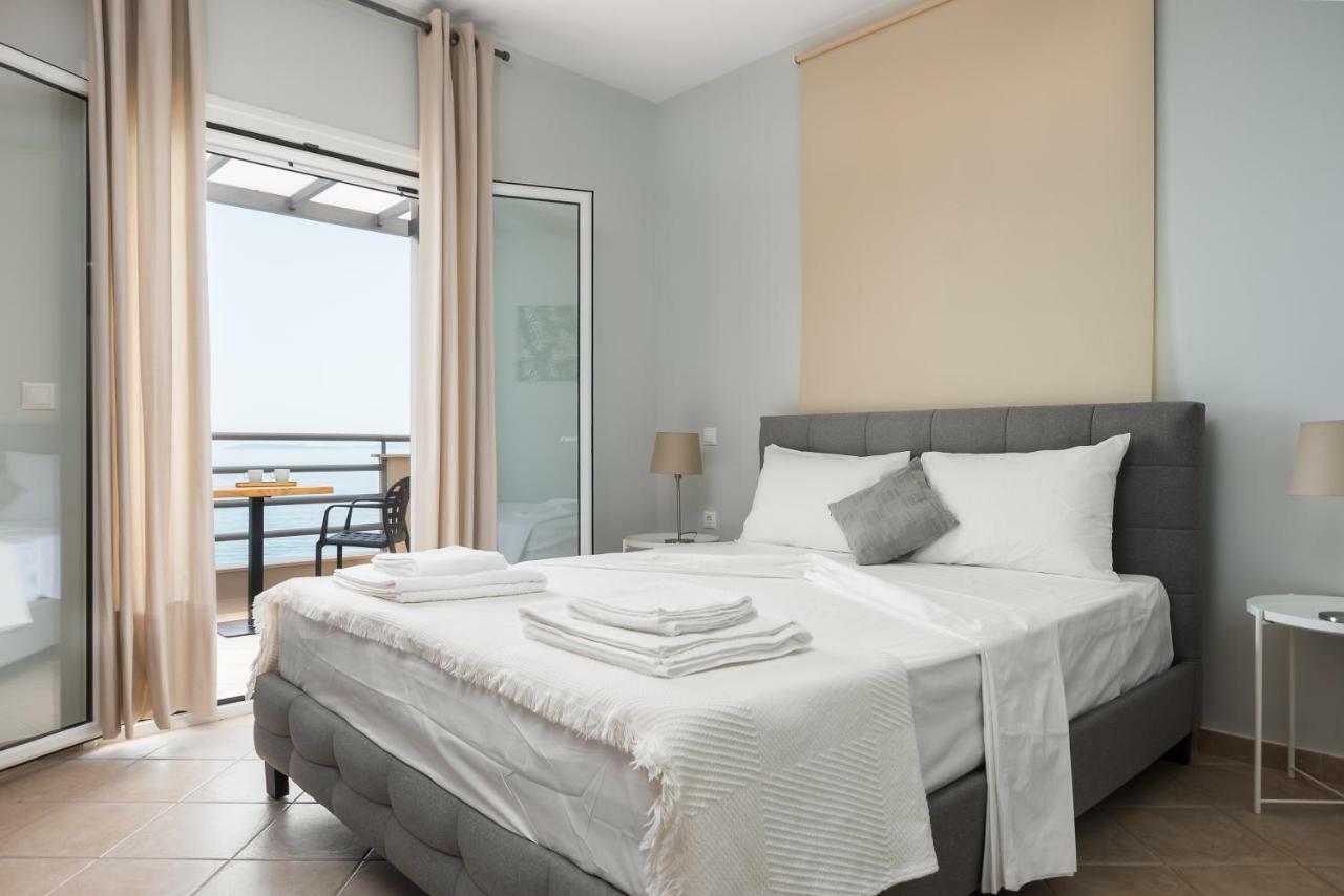 Glyfa Beach Villas Барбаті Екстер'єр фото